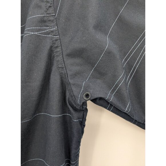 686 Performance Dry Shirt Men Size M Button Up Abstract Print Outdoor Streetwear - Picture 4 of 12